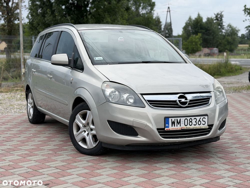 Opel Zafira - 2