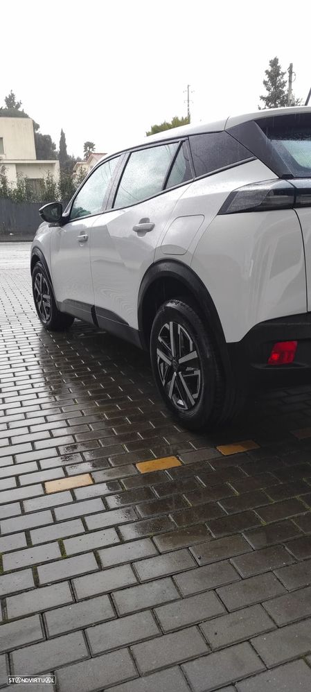 Peugeot 2008 Hybrid 136 e-DSC Style - 6