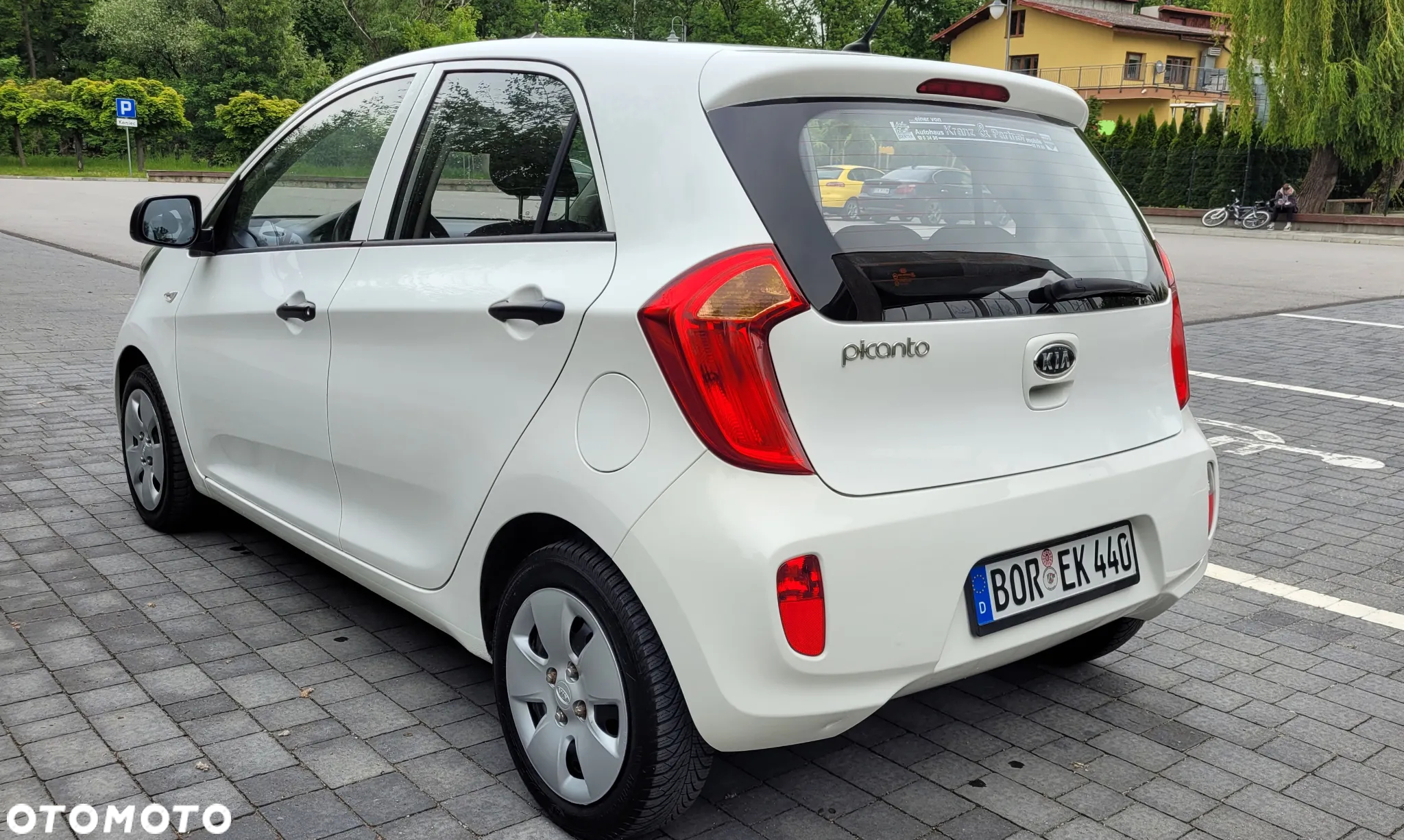 Kia Picanto 1.0 Dream Team Edition - 4