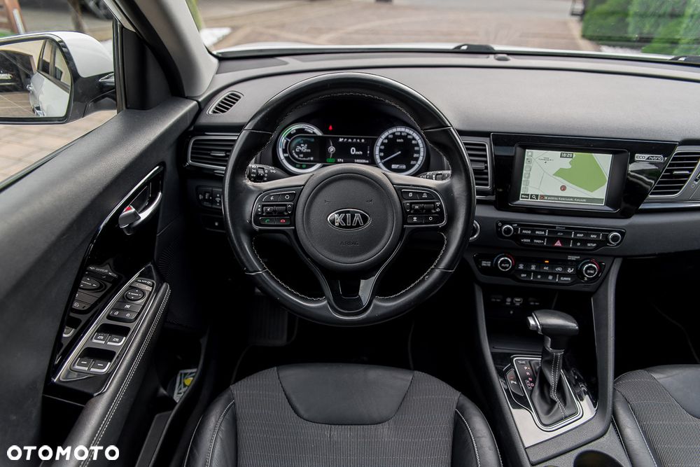 Kia Niro 1.6 GDI Hybrid L - 32