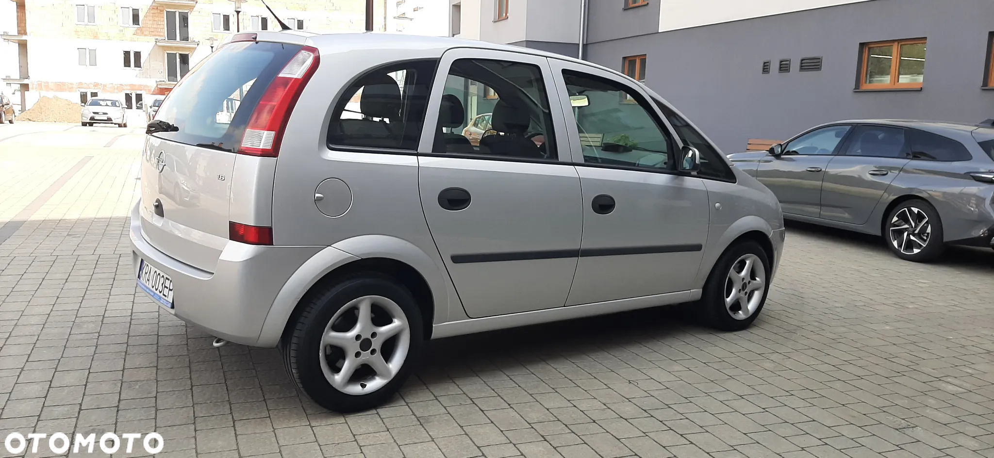 Opel Meriva - 11