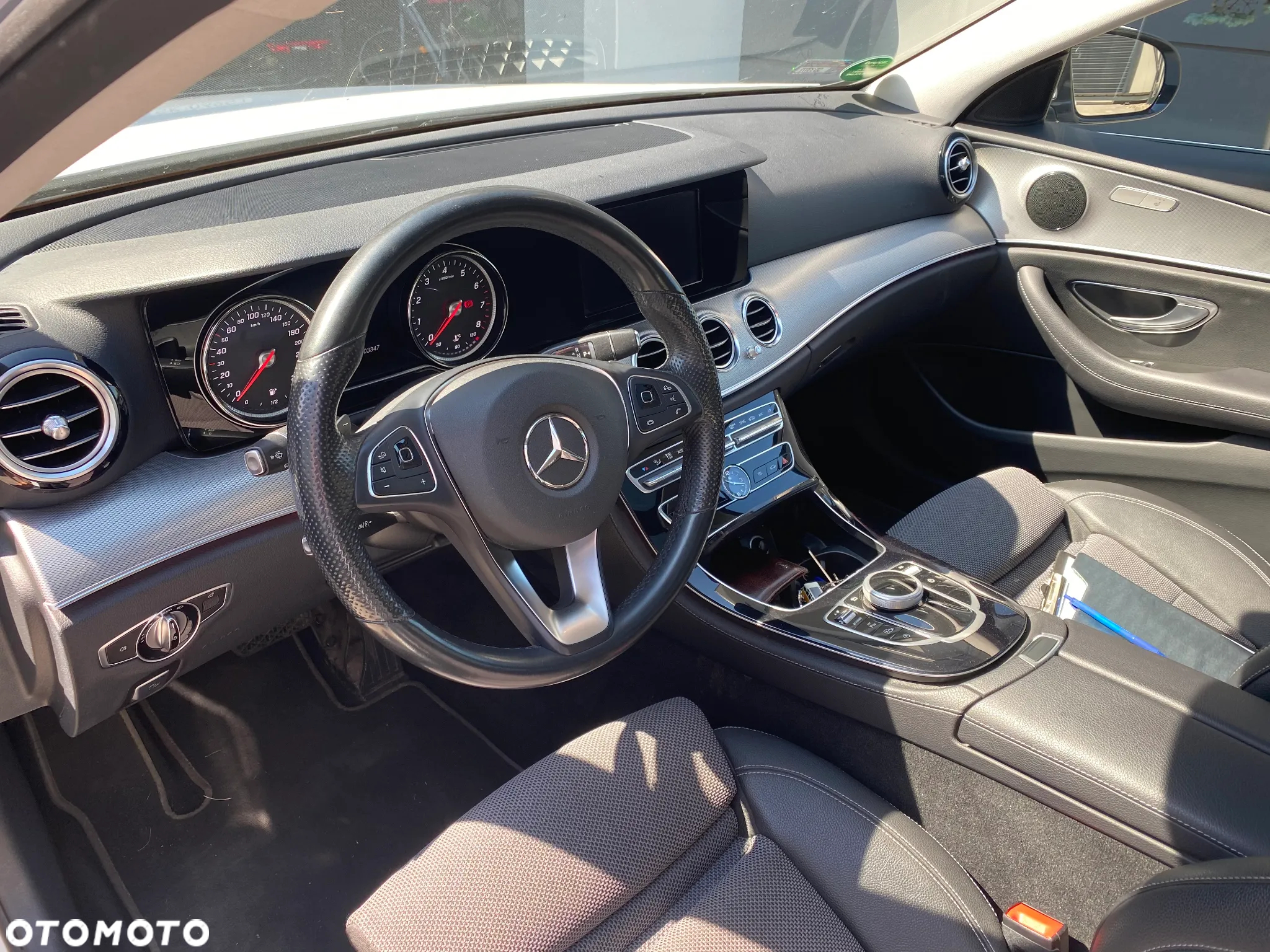 Mercedes-Benz Klasa E 200 9G-TRONIC Avantgarde - 5