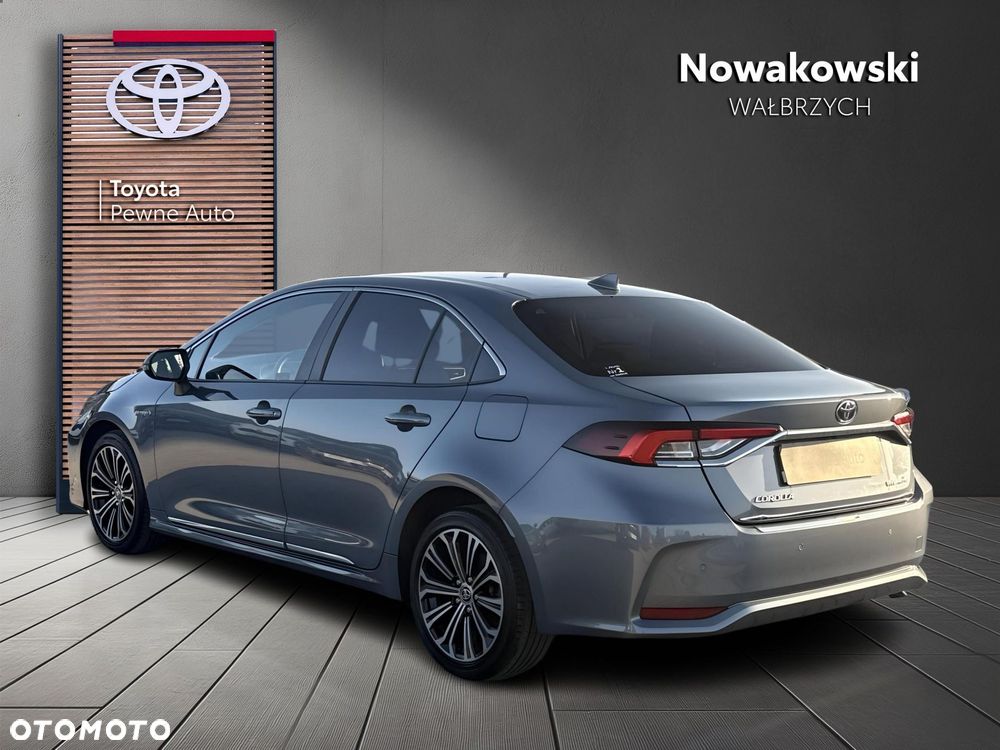 Toyota Corolla 1.8 Hybrid Comfort - 5