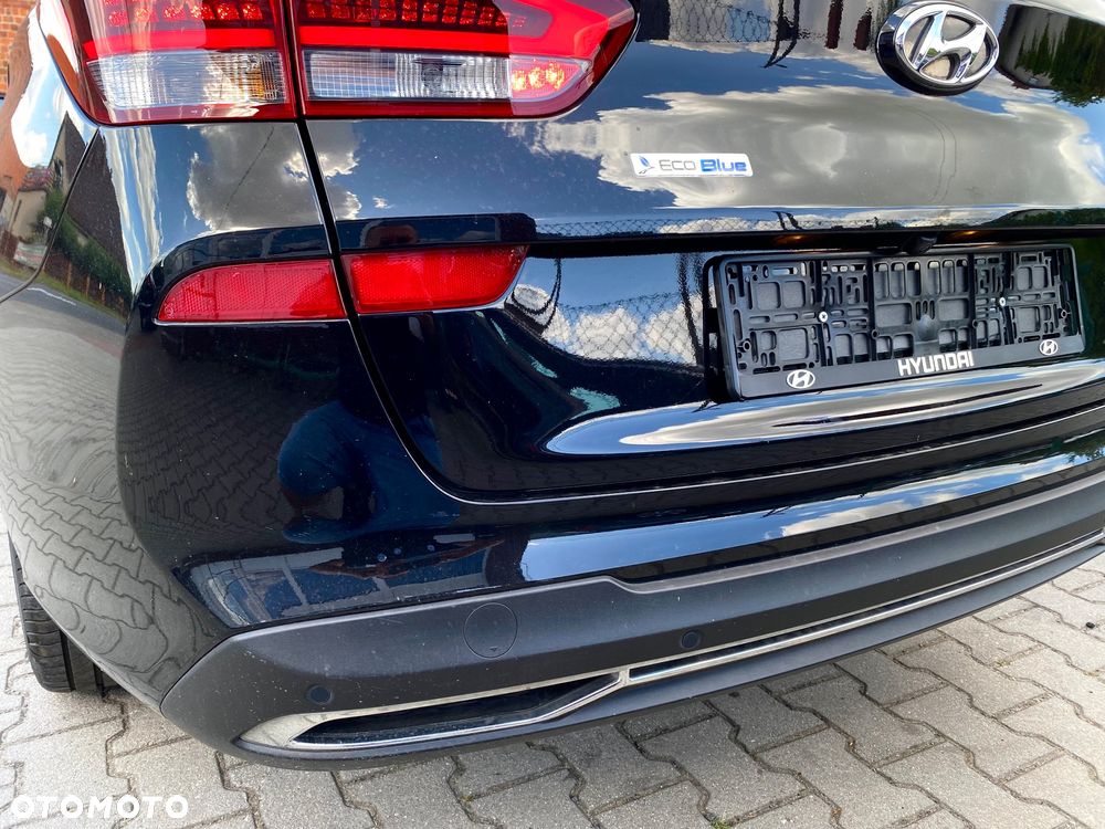 Hyundai i30 1.6 CRDI 48V-Hybrid Prime - 32