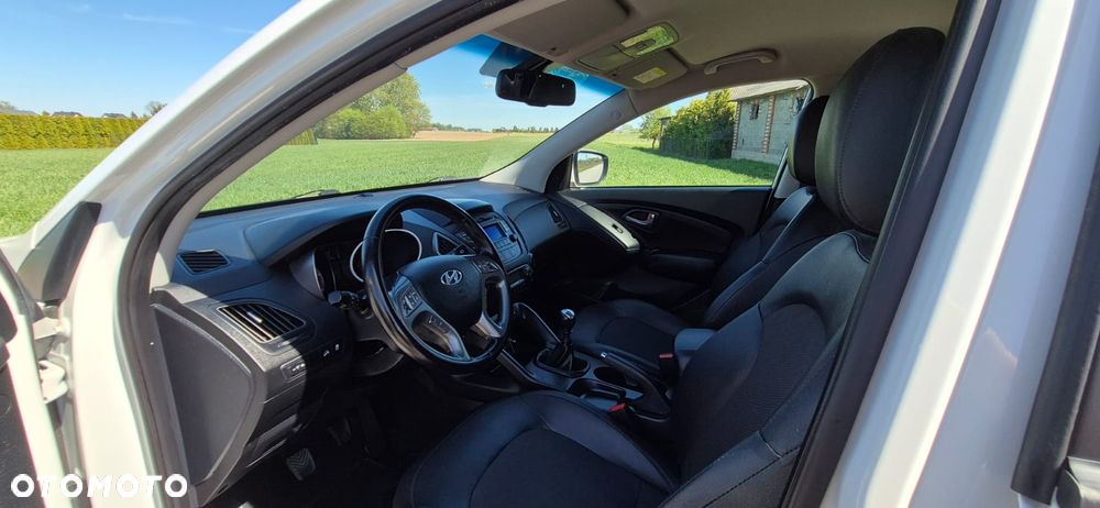 Hyundai ix35 1.7 CRDi Premium 2WD - 16