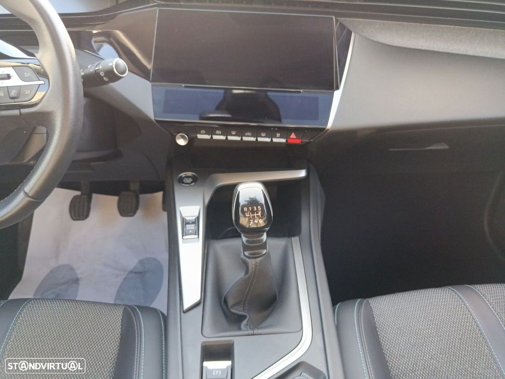 Peugeot 308 1.2 PureTech Allure - 11