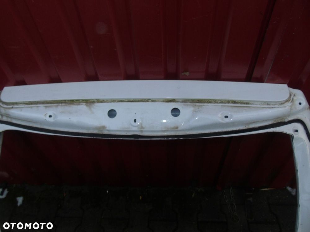 Hyundai IX35 klapa bagażnika 73700Y000 - 5