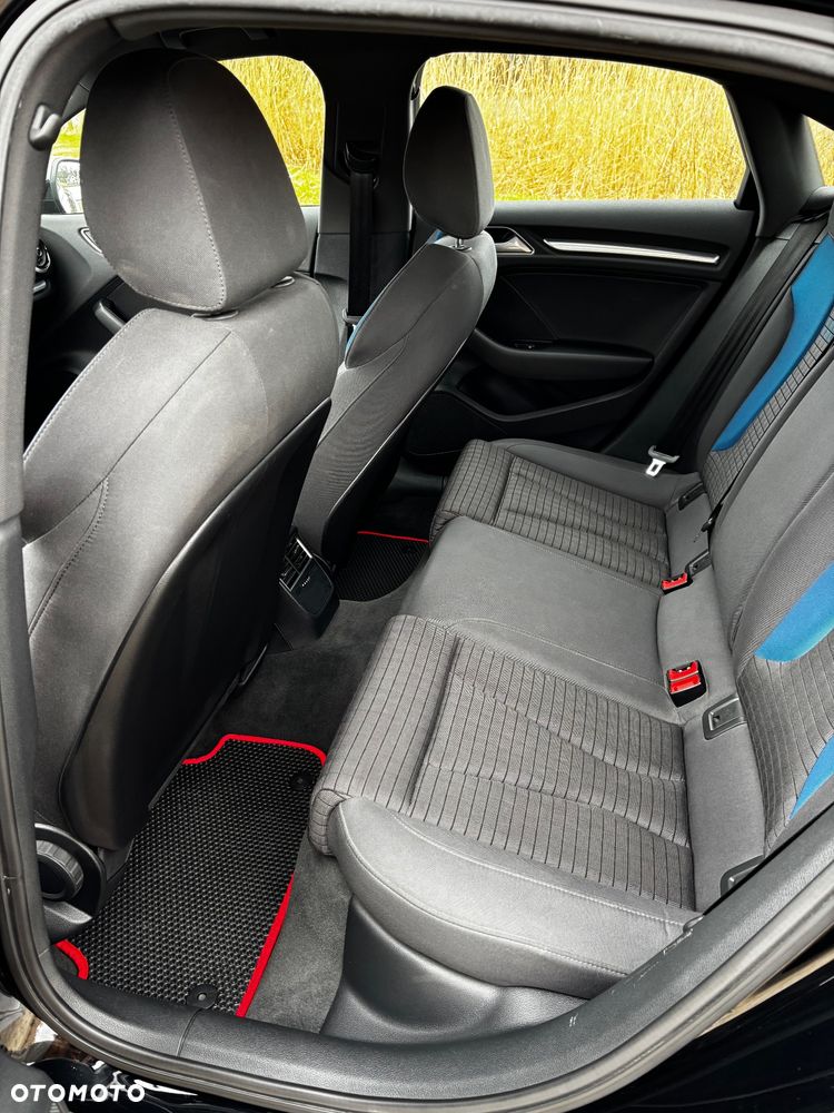 Audi A3 Limousine 40 TFSI Quattro S tronic - 17