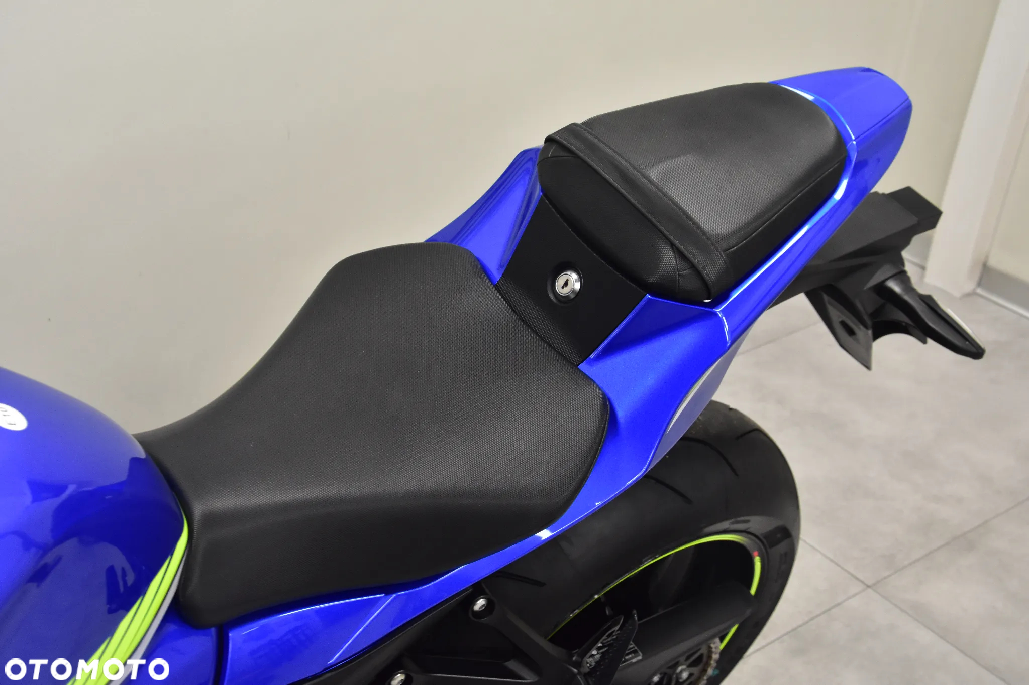 Suzuki GSX-R - 12