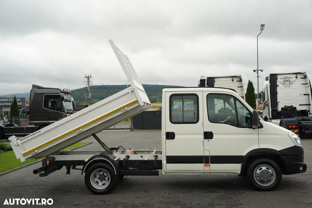 Iveco DAILY 35-130 / BASCULANTĂ CU BENĂ DIN OȚEL (DESCĂRCARE SPATE) / CABINĂ DUBLĂ - 7 LOCURI / ROȚI SPATE DUBLE / MANUALĂ / IMPORT / - 8