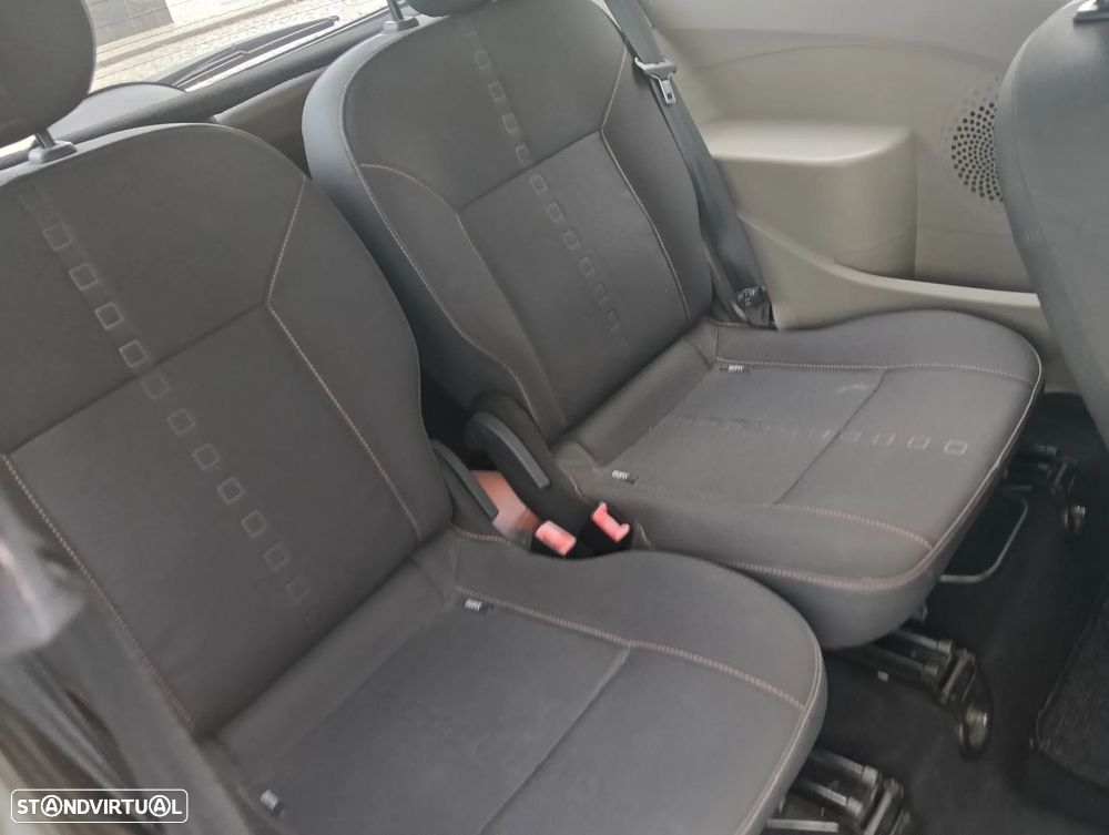 Renault Twingo 1.2 16V Walkman - 16