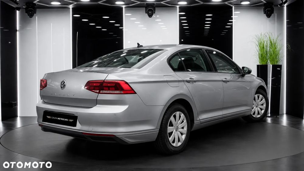 Volkswagen Passat 2.0 TDI EVO Essence - 5
