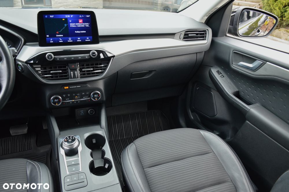 Ford Kuga 2.0 EcoBlue 4x4 TITANIUM - 21