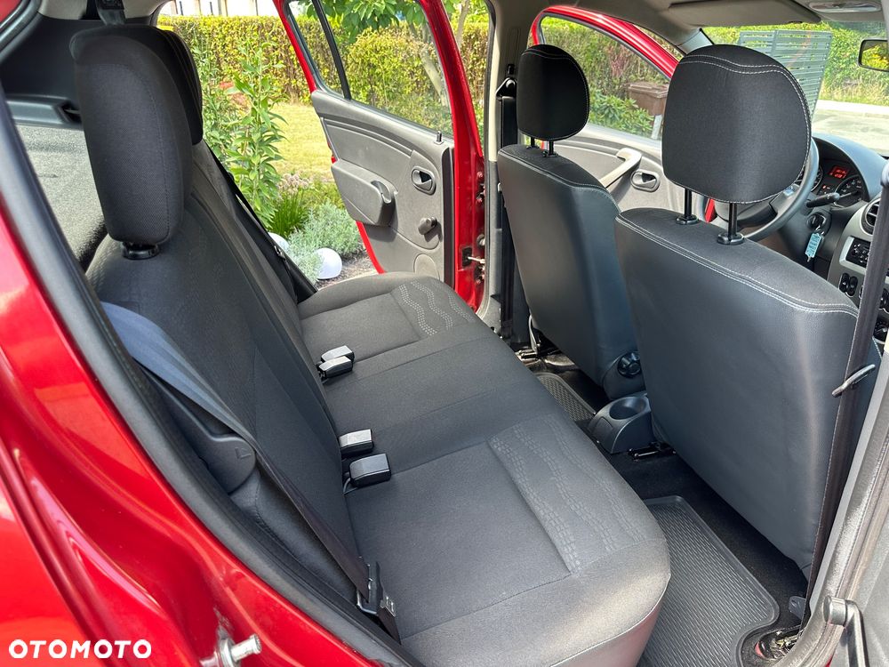 Dacia Sandero Stepway 1.6 - 29