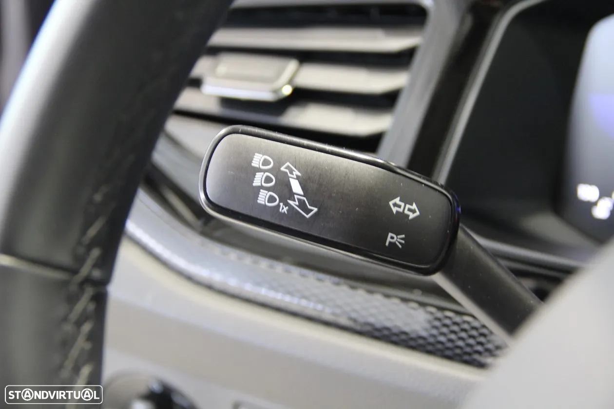 VW Taigo 1.0 TSI Urban - 13