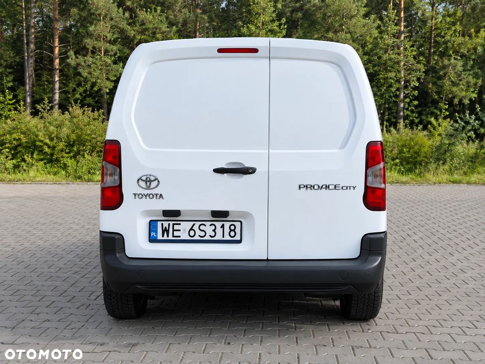 Toyota Proace City - 8