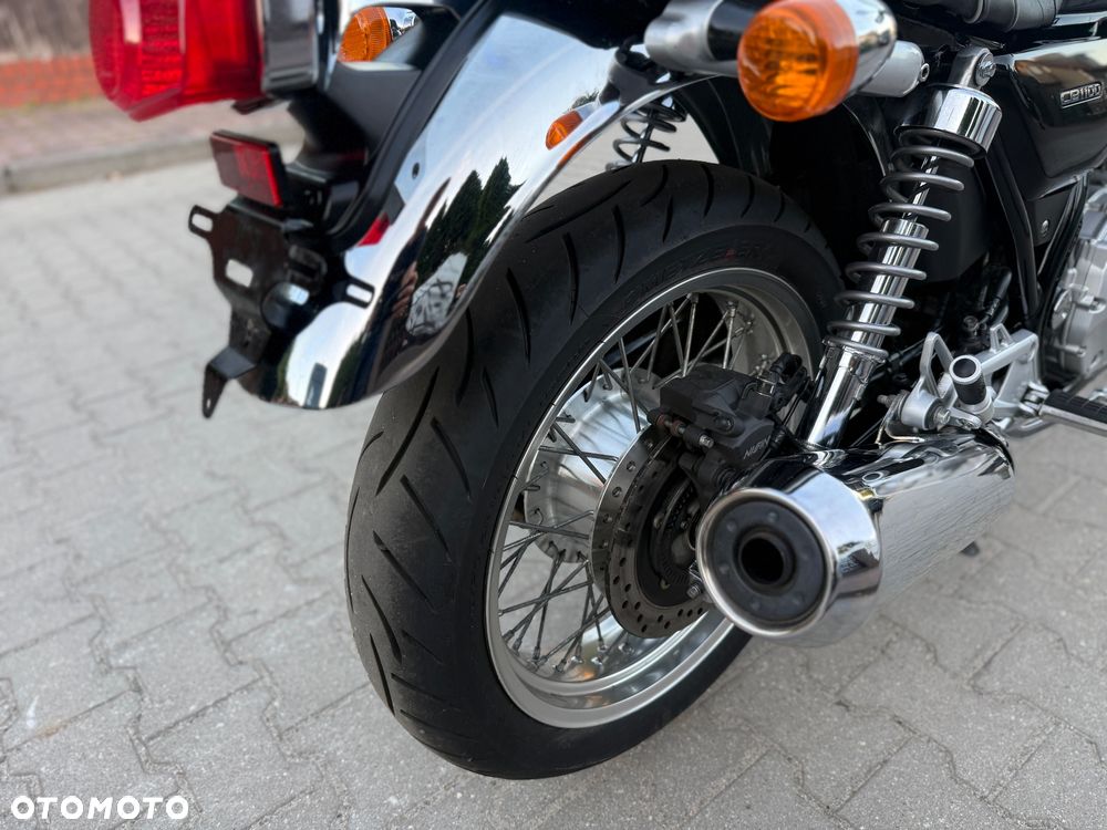 Honda CB - 16