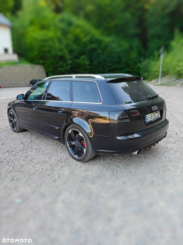 Audi A4 Avant 2.0 T FSI quattro - 27