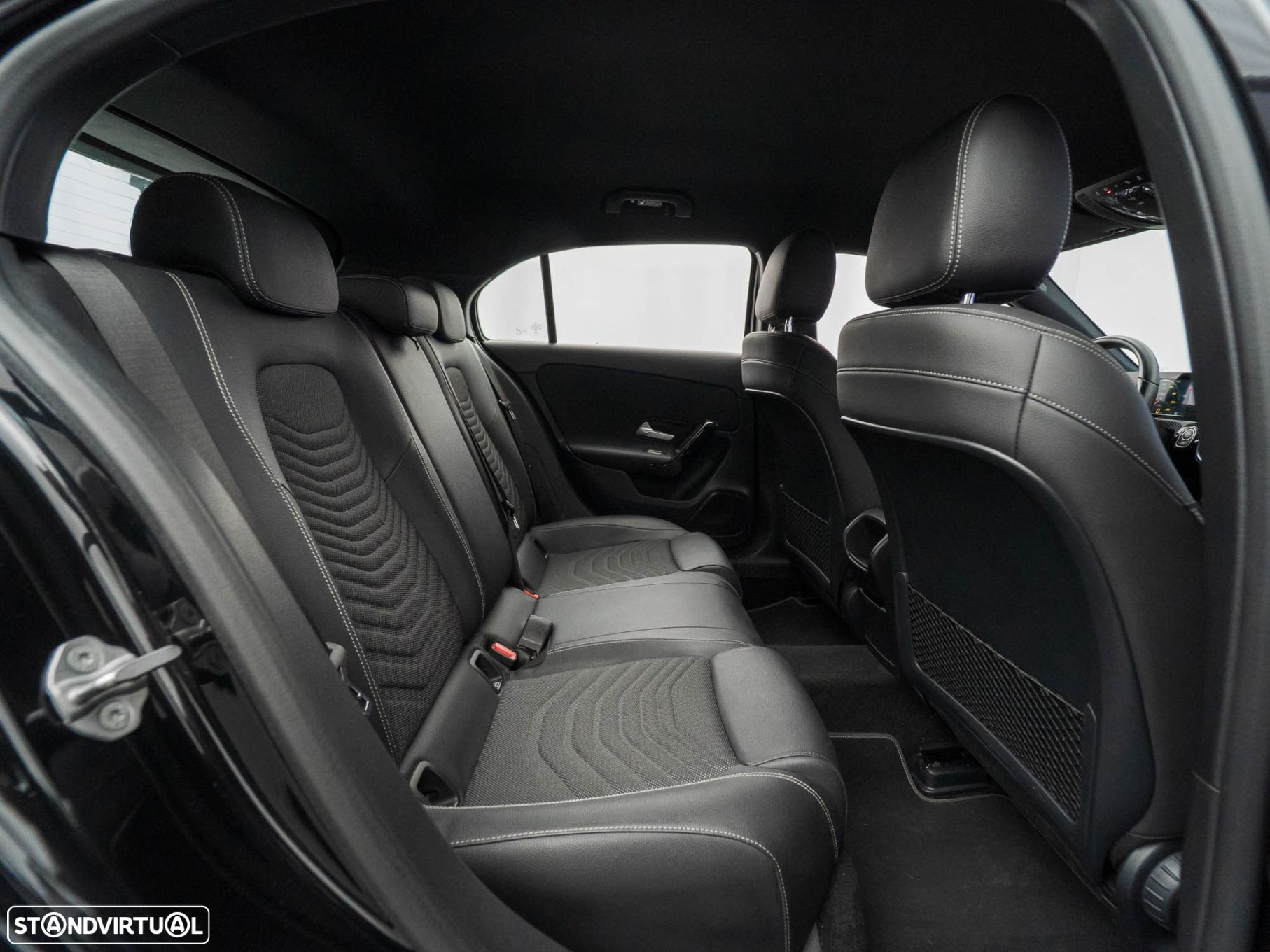 Mercedes-Benz A 180 d Business Solutions - 32