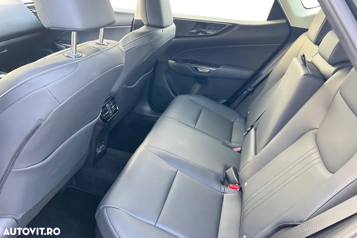 Lexus Seria NX 350h Business Line - 23