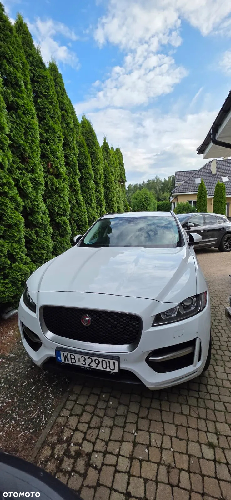 Jaguar F-Pace 2.0 i4D AWD R-Sport - 34
