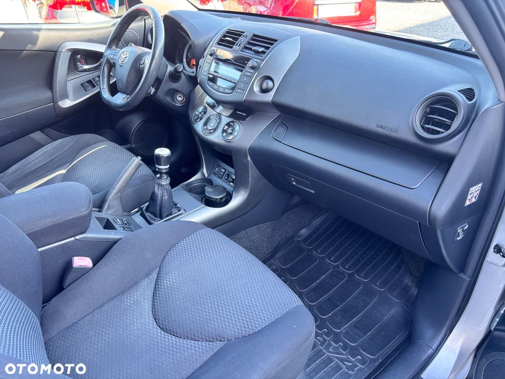 Toyota RAV4 2.0 4x2 - 5