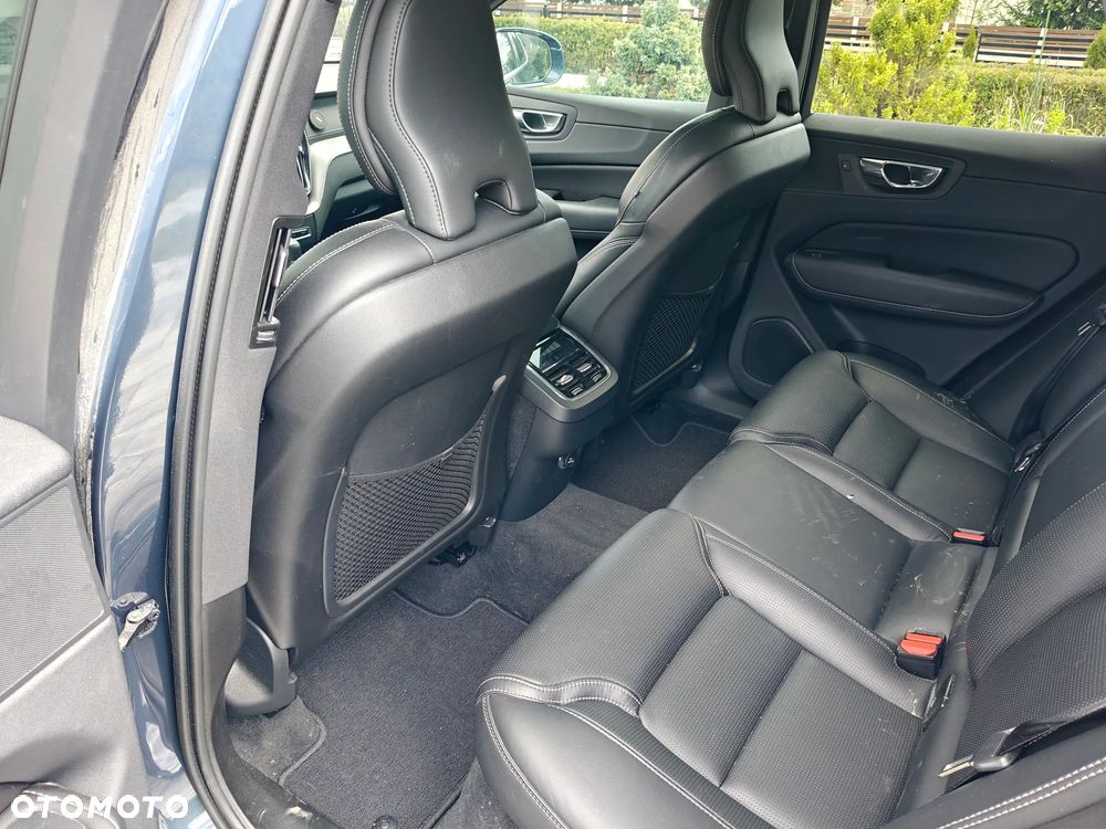 Volvo XC 60 T5 AWD Inscription - 16