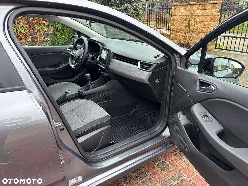 Renault Clio 1.0 TCe Evolution - 9