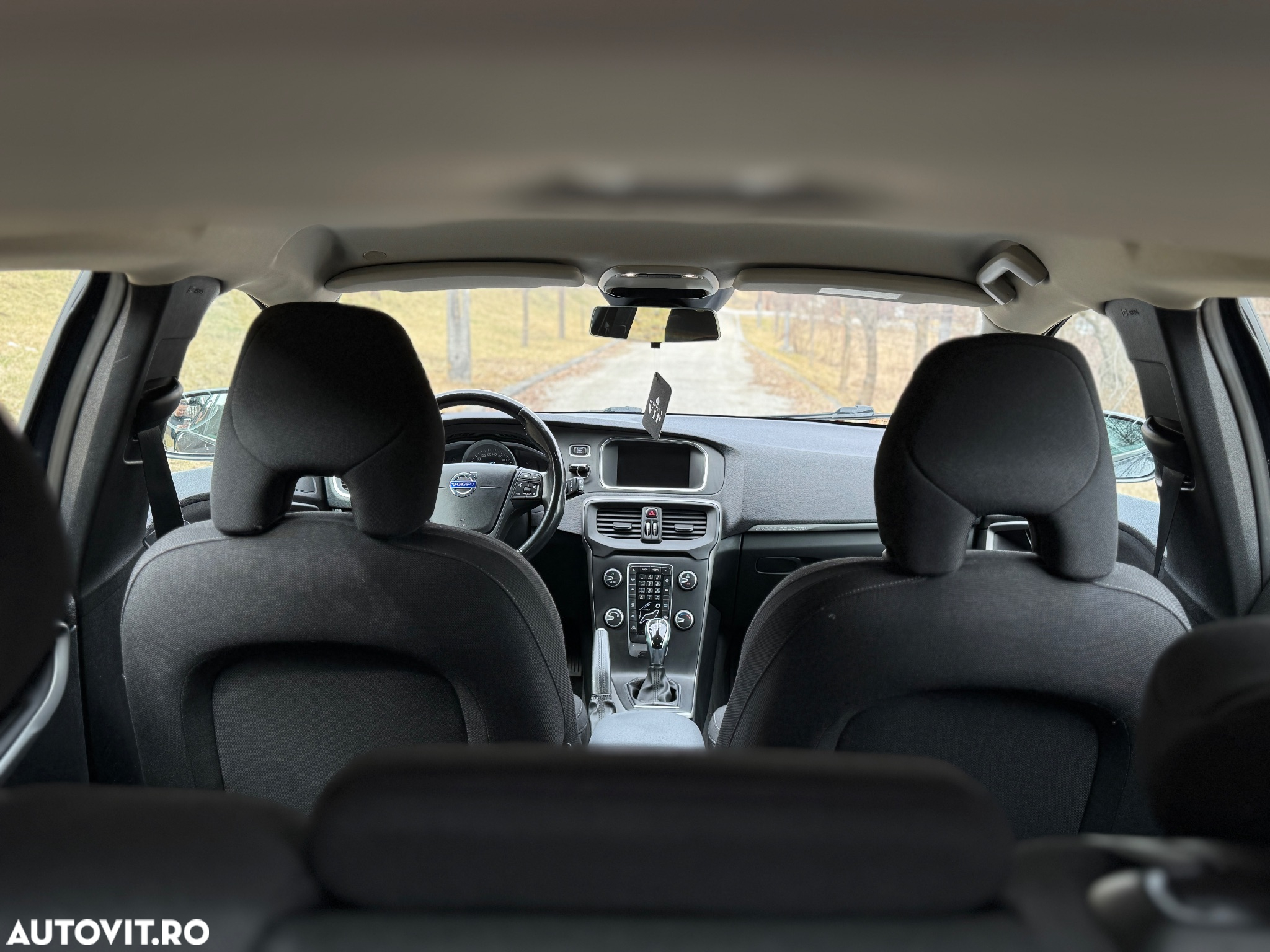 Volvo V40 Cross Country D3 Geartronic Momentum - 8