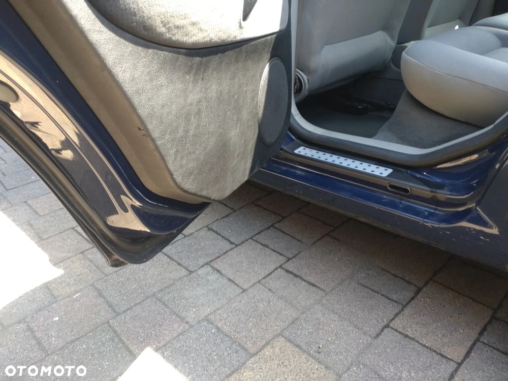 Volkswagen Golf - 13