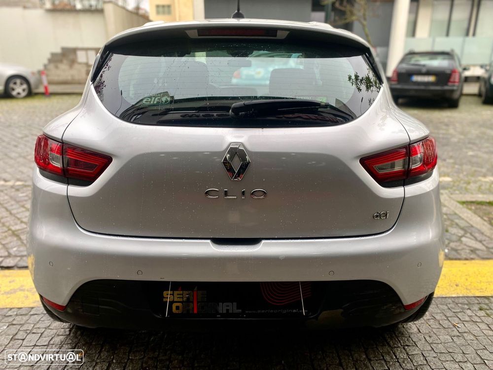 Renault Clio 1.5 dCi Confort - 8