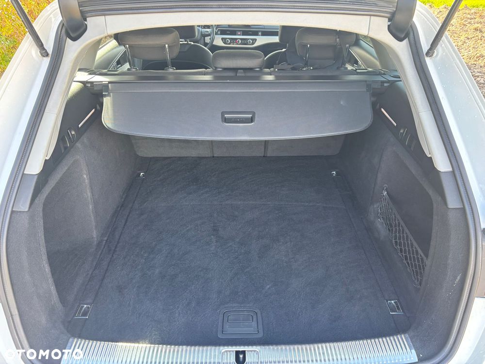 Audi A4 Avant 2.0 TDI S tronic - 16