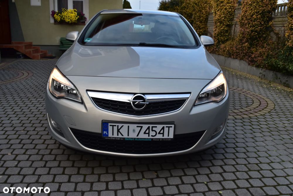 Opel Astra - 2