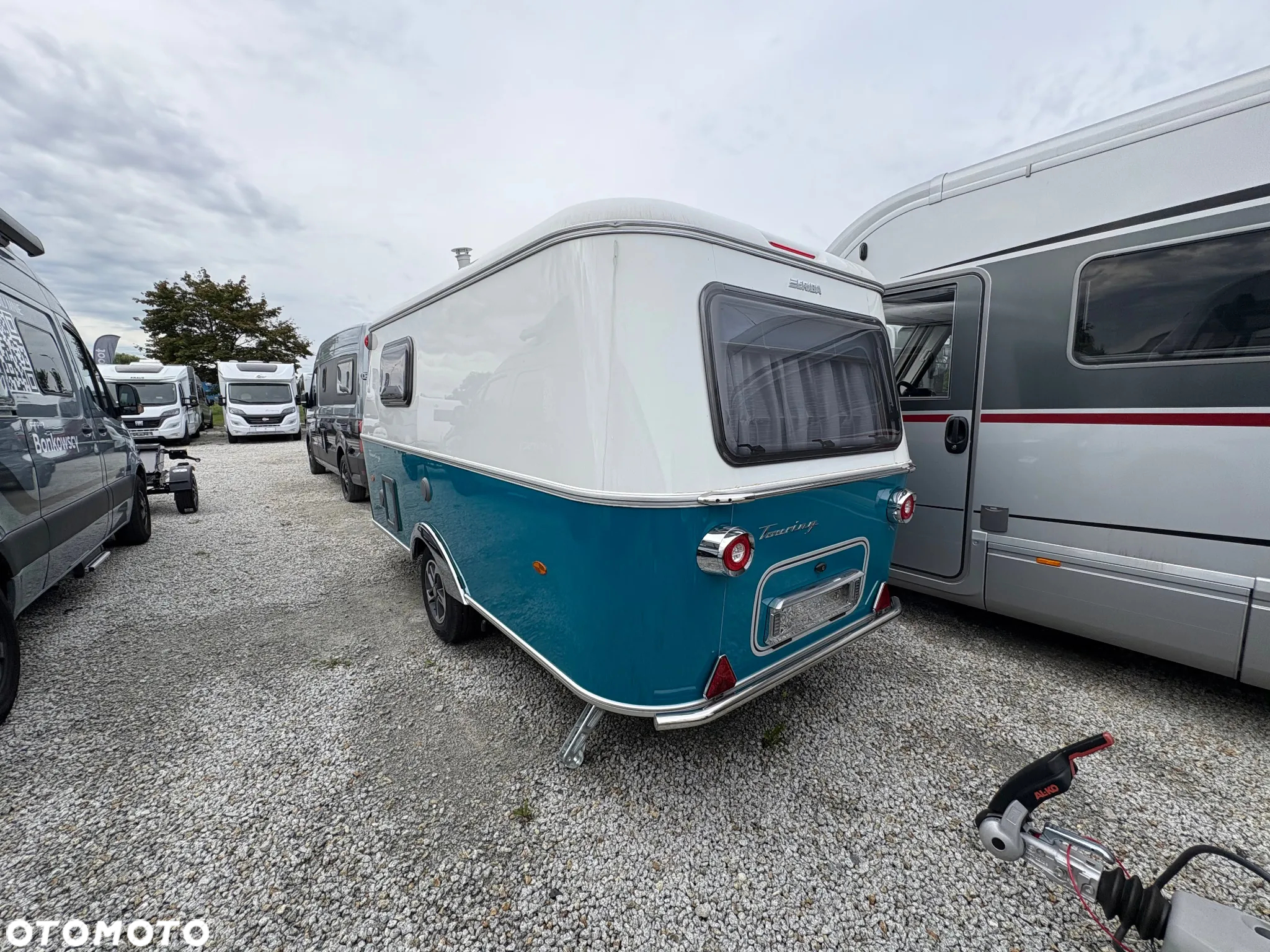 Hymer-Eriba Touring 430 - 2
