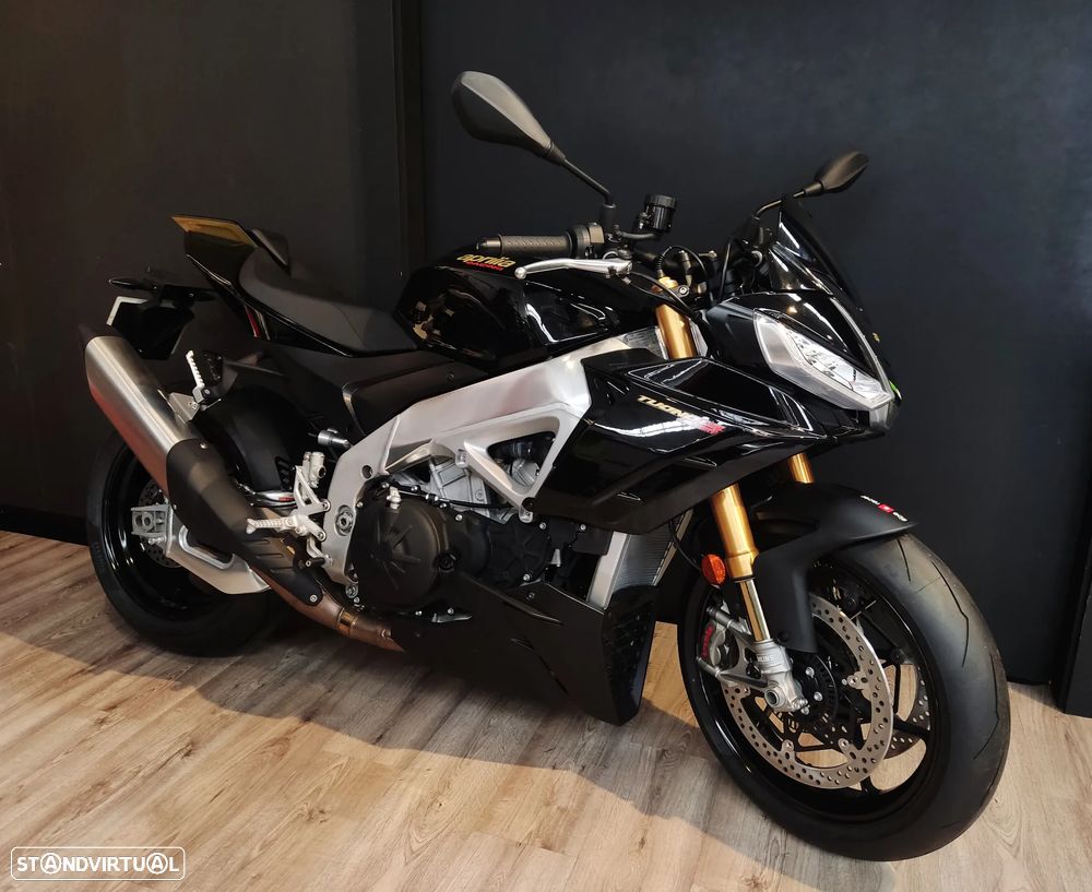 Aprilia Tuono V4 Factory
