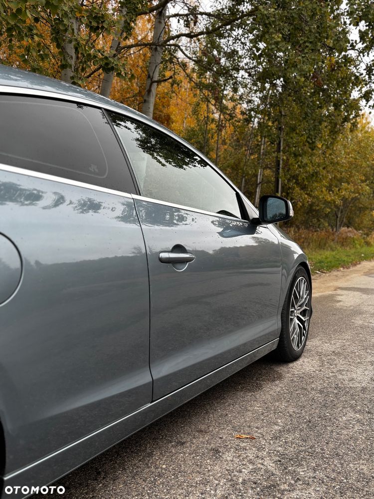 Renault Laguna 2.0 dCi GT - 9