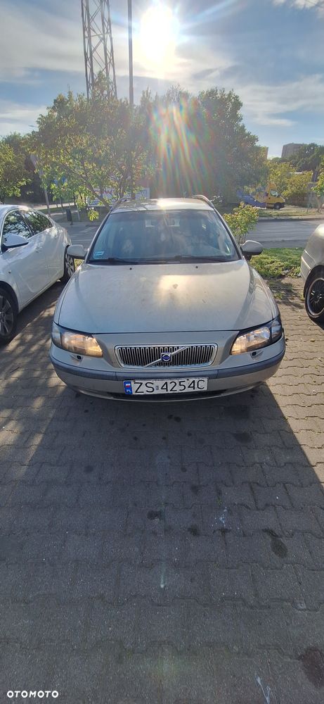 Volvo V70 2.4 - 19