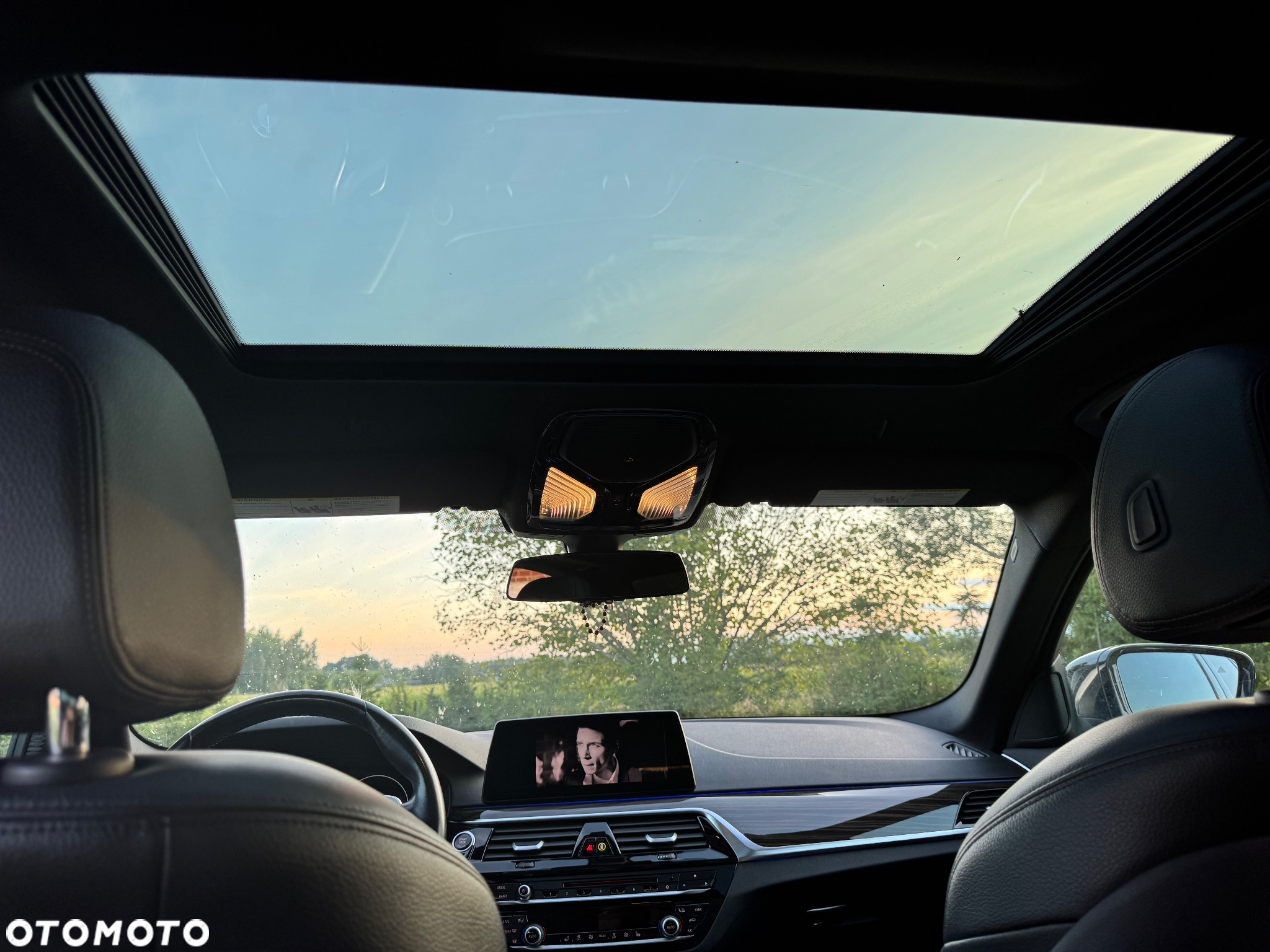 BMW Seria 5 540i xDrive Sport Line sport - 26