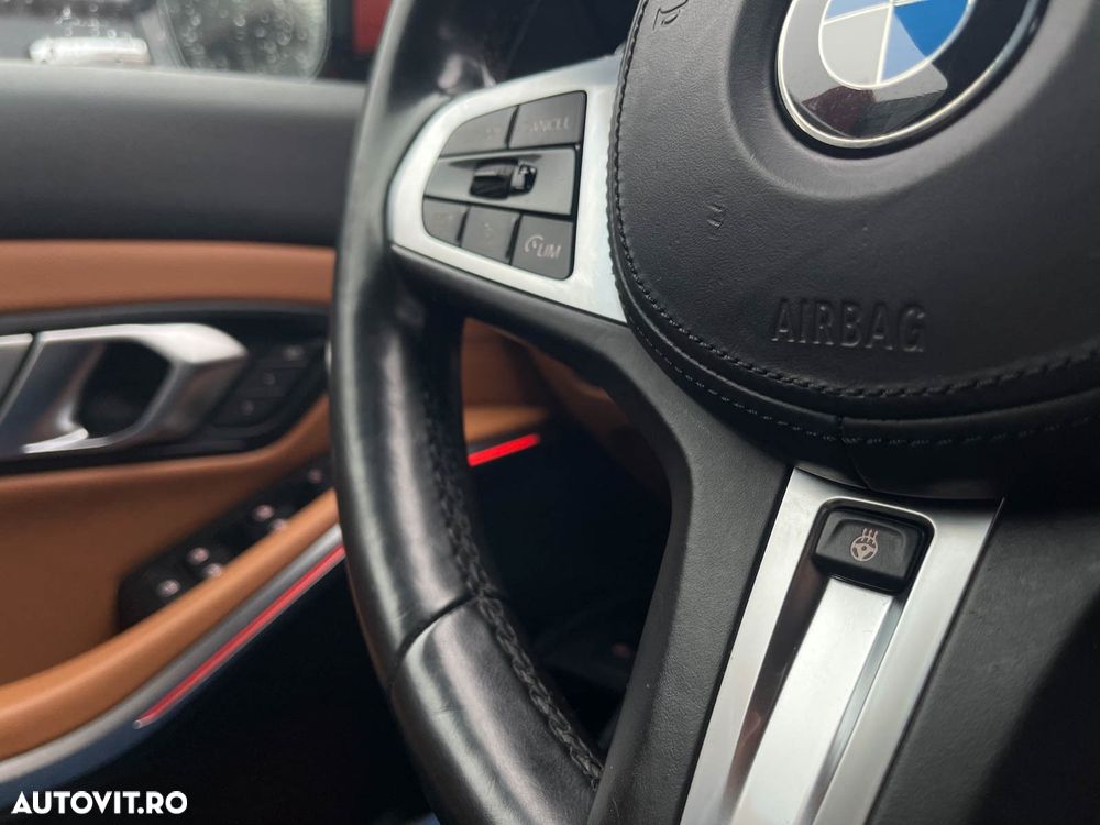 BMW Seria 3 330i Aut. Edition M Sport Shadow - 16