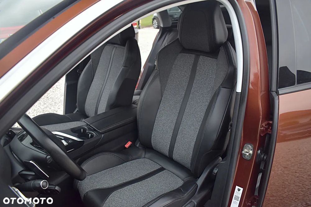Peugeot 3008 BlueHDi 120 EAT6 Stop & Start Allure - 19