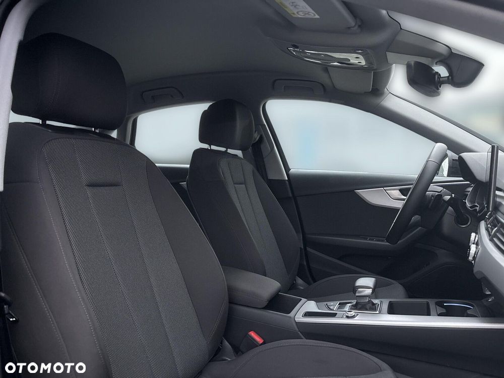 Audi A4 Limousine - 27