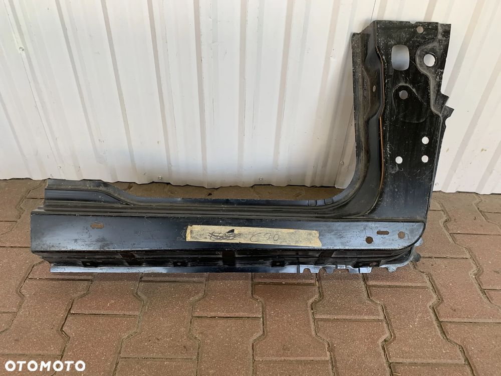 VOLVO C30 PRÓG PRAWY SŁUPEK POSZYCIE PRAWE NOWY - 1