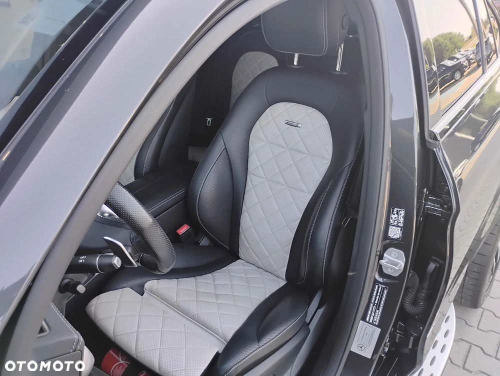 Mercedes-Benz GLC AMG Coupe 63 4-Matic+ - 10