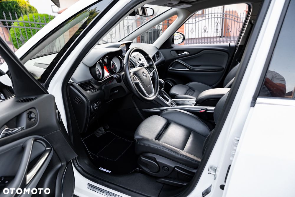 Opel Zafira Tourer 1.6 SIDI Turbo Sport - 19