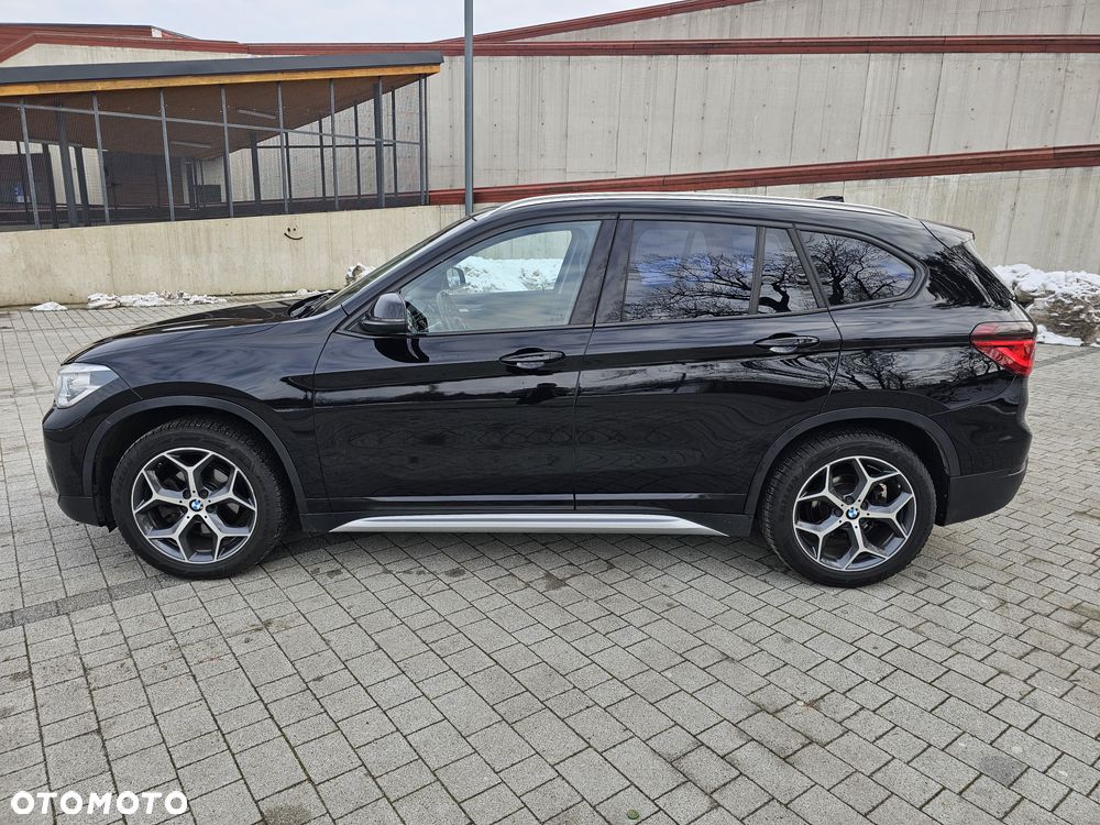 BMW X1 sDrive16d xLine - 10