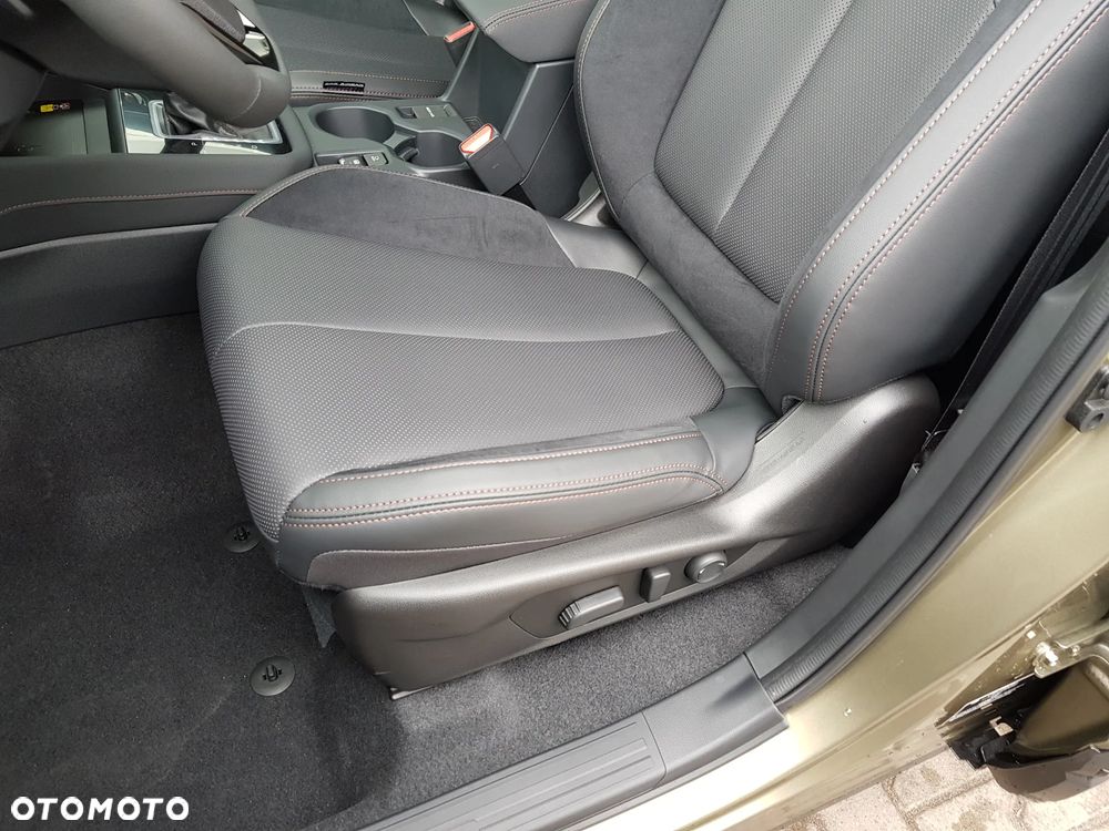 Subaru Forester 2.0i-L Platinum (EyeSight) Lineartronic - 12