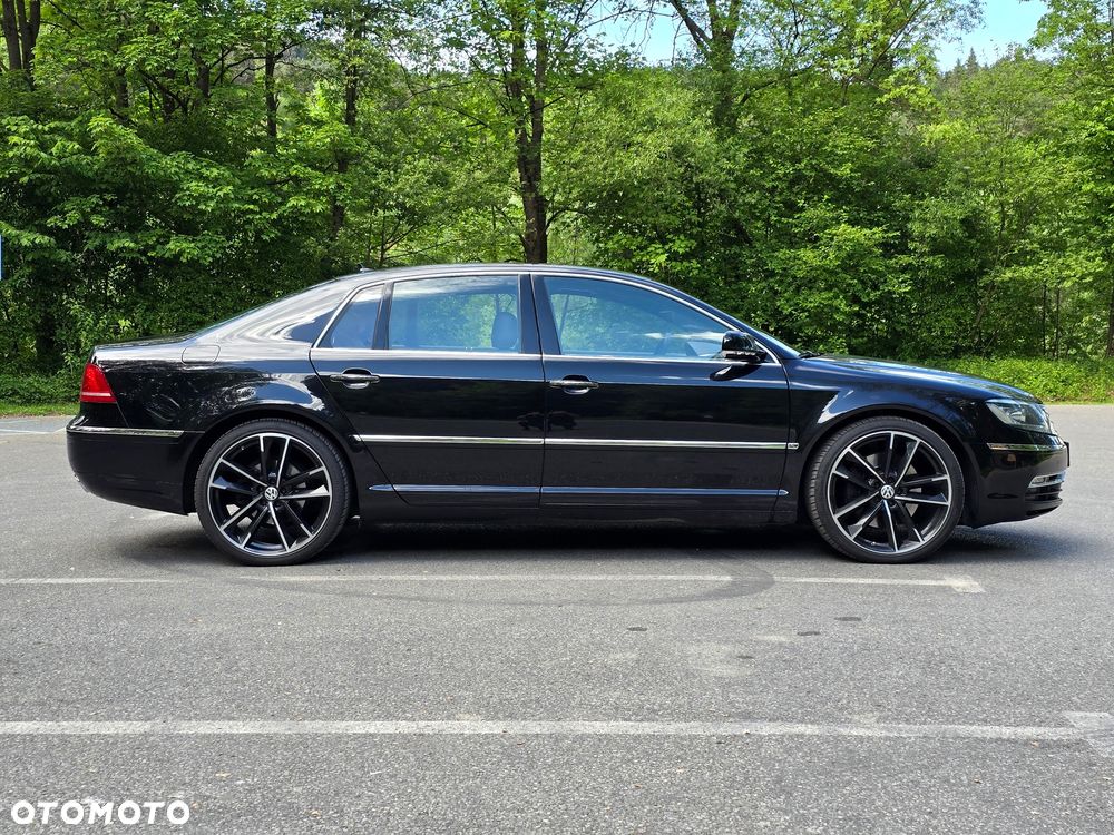 Volkswagen Phaeton 4.2 V8 4MOTION Automatik (5 Sitzer) - 8