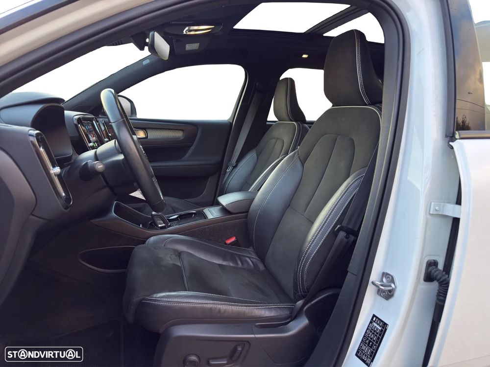 Volvo XC 40 Twin Recharge Pro - 11