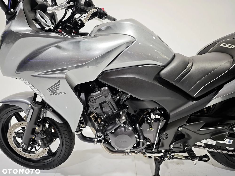 Honda CBF - 19