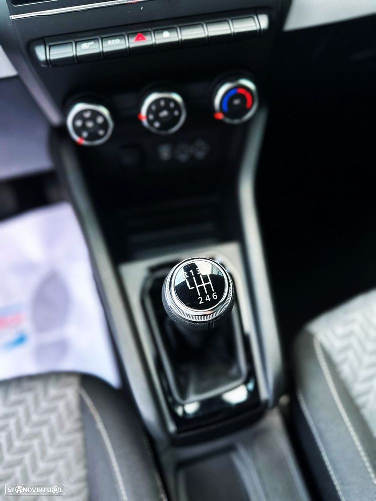 Renault Clio 1.0 TCe Evolution Bi-Fuel - 13